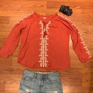 Embroidered blouse!💥